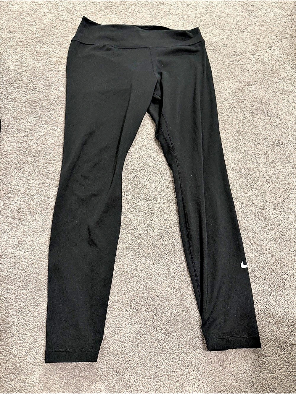 Nike Dri-FIT Black Leggings Size Medium